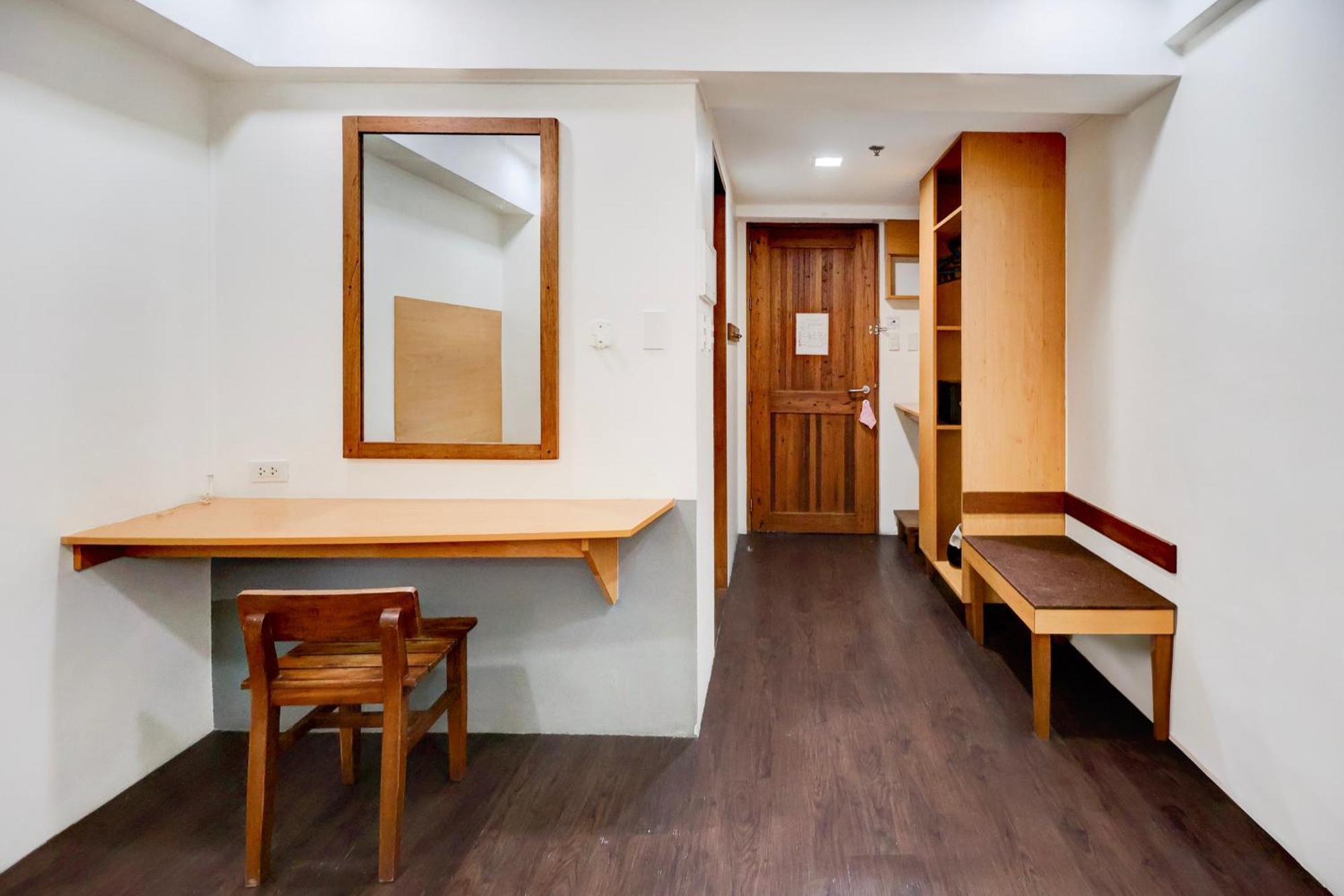 Collection O Brblock Boutique & Residences, Santa Cruz Olympia, Makati Makati City Bagian luar foto